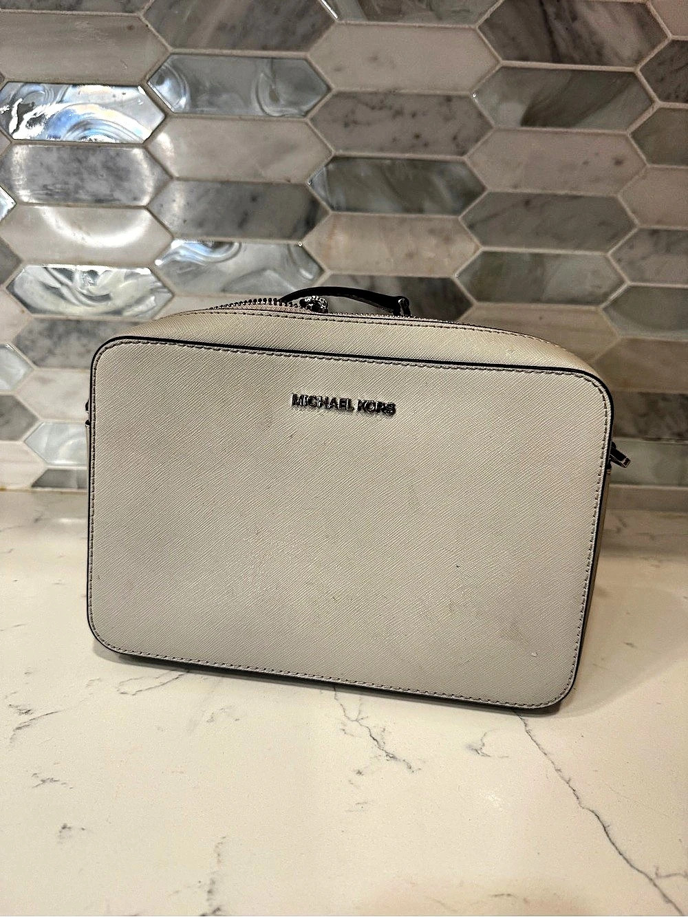 Michael Kors Jet Set Large Saffiano Leather Crossbody Bag Gray Crossbody Bag